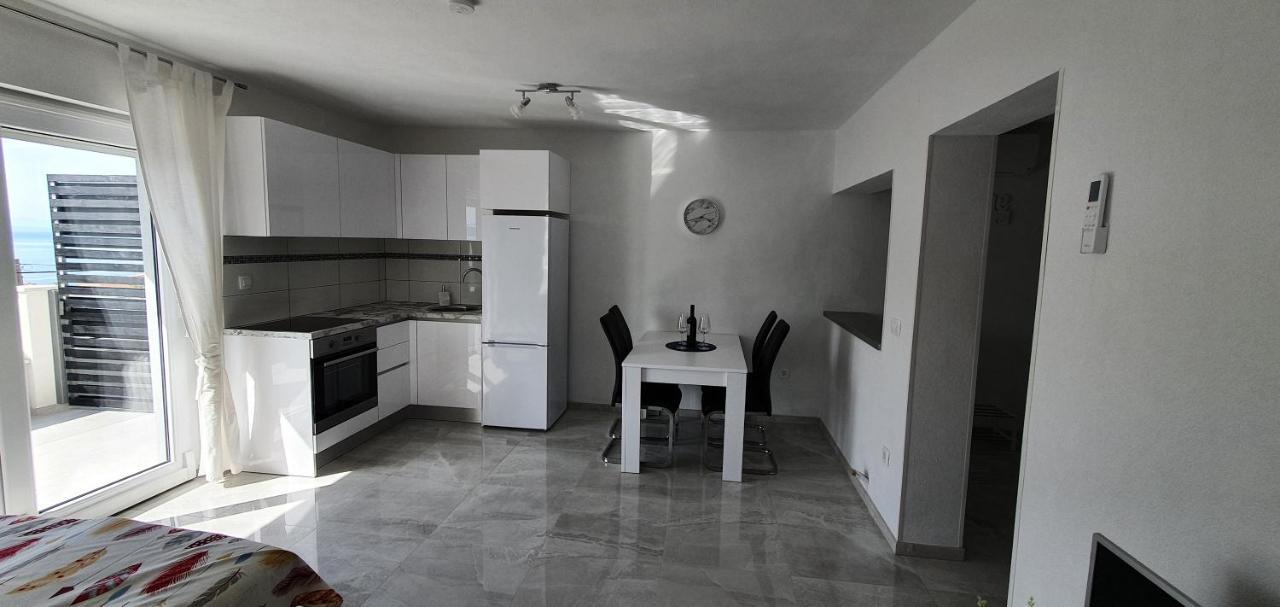 סנג' Apartmani Naomi&Leo מראה חיצוני תמונה